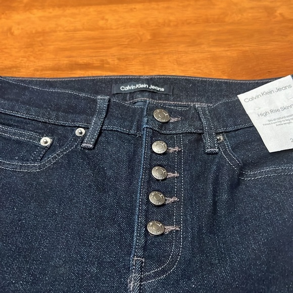 CALVIN KLEIN JEANS SIZE 28X29 - Picture 4 of 9